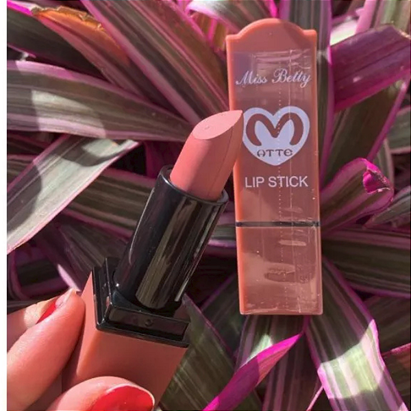 Batom Miss Betty Matte Lip Stick - COR 3