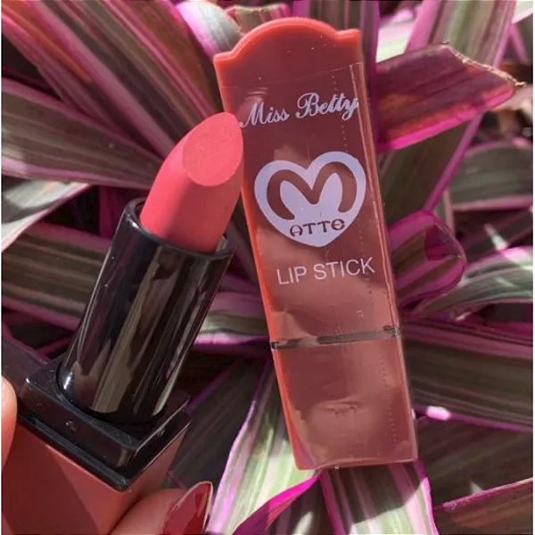 Batom Miss Betty Matte Lip Stick - COR 5