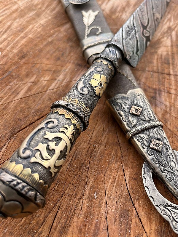 Faca Damasco em PRATA E OURO