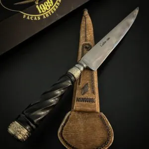 Faca Forjada Carbono