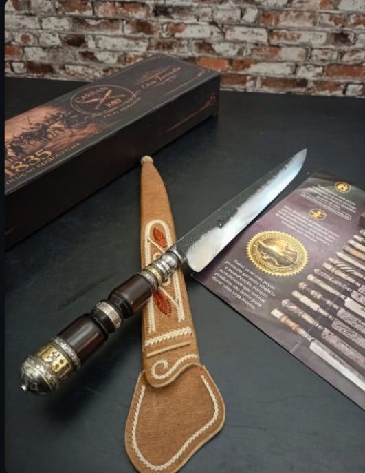 Faca Artesanal Forjada Edição Especial 1835 República Rio-Grandense 9” Brutforged