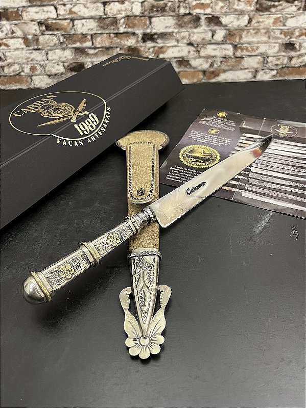 Faca Artesanal Forjada 10” em Aço Carbono 52100 Cabo em Alpaca Cinzelada
