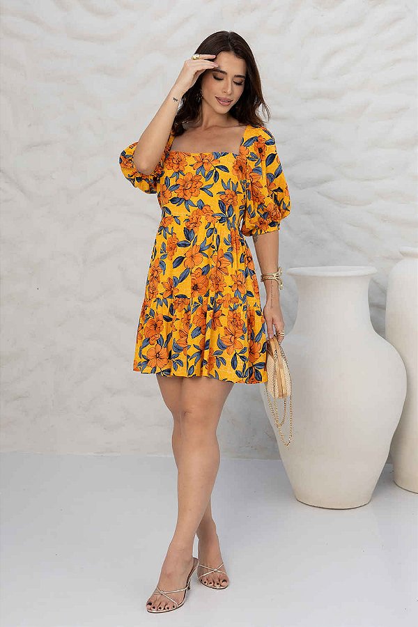 Vestido Versalhes Curto Ombro a Ombro