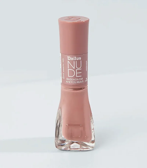 ESMALTE DAILUS BASEADA EM AFETOS REAIS