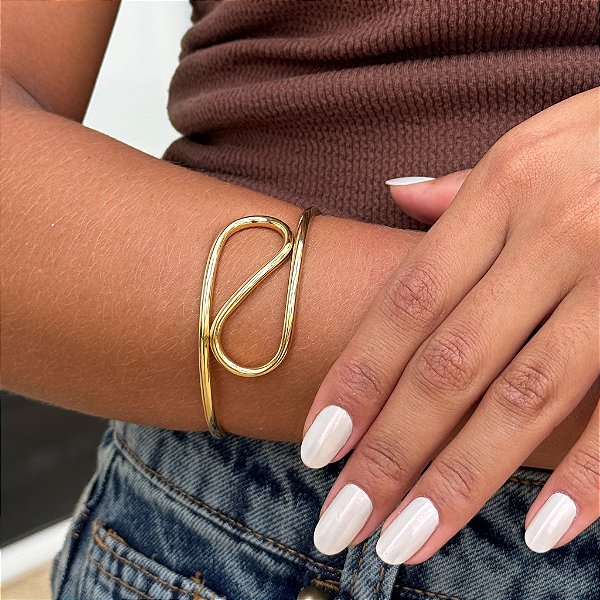 Bracelete Curvado Tamanho Único Banhado a Ouro 18k