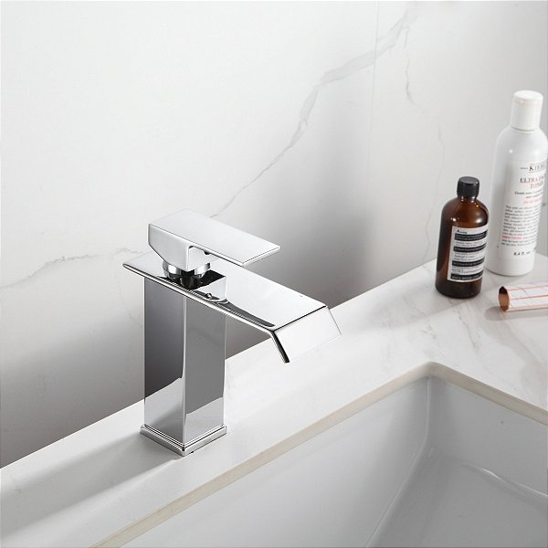 Torneira para Banheiro Monocomando Cascata Quadrada Slim Cromada