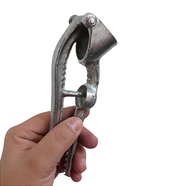 ESPREMEDOR DE ALHO 5 UTIL ( EM ALUMINIO )