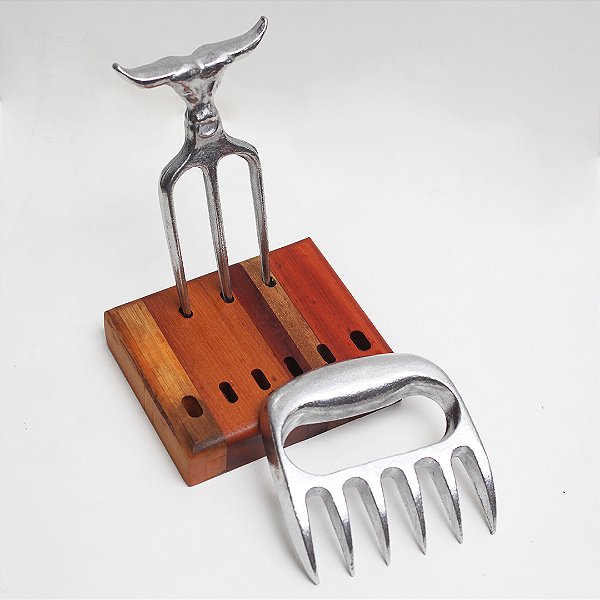 Kit Churrasco Garra de Urso e Tridente e Alumínio+ Base