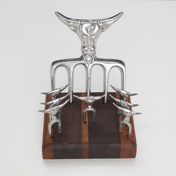 Kit Churrasco Garra Cara de Boi + 7 Garfinhos + Base Madeira