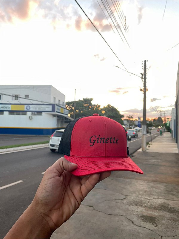 BONÉ GINETTE BORDADO IMPORTADO