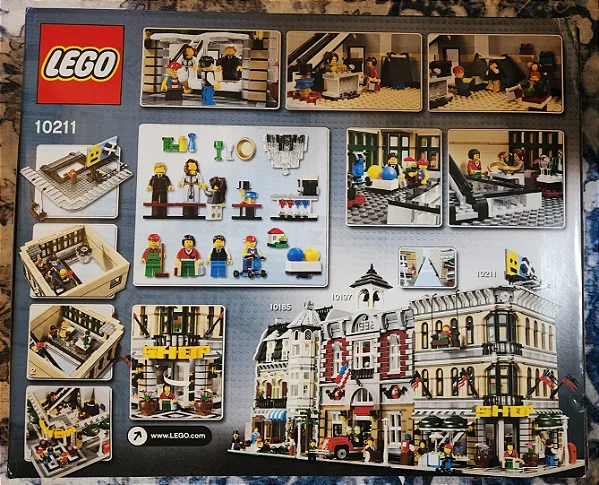 LEGO 10211 - Grand Emporium