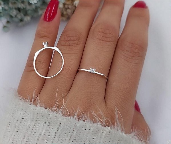 Anel Solitário prata com pedra zirconia minimalista