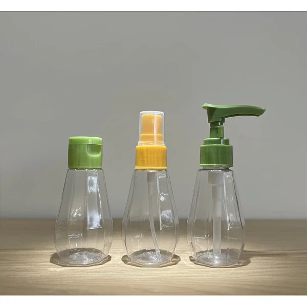 Kit 3 Frascos De Viagem Facetados Luxo Pump Spray E Tampa - Cores Sortidas
