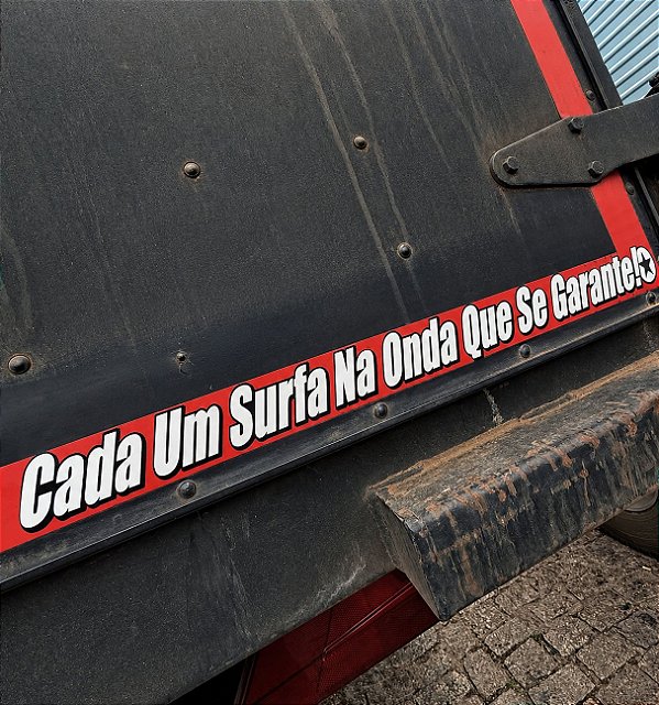 FRASE CADA UM SURFA