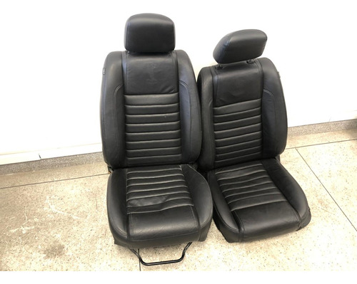 Bancos Dianteiros e Traseiro completo Mustang Shelby 2011 Original