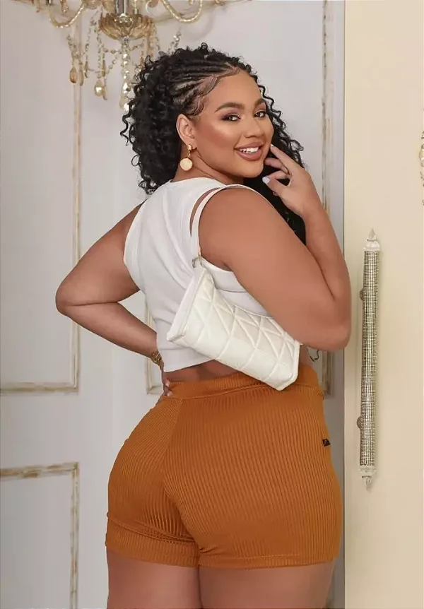 Short Plus Cintura Alta Feminino