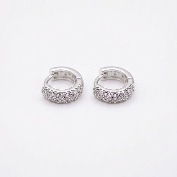 Brinco argola articulada 3 fileiras de microzircônias Banho de Prata