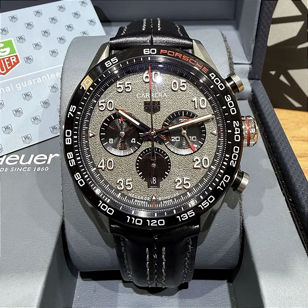 Relógio Tag Heuer Carrera Chronograph x Porsche Special Edition