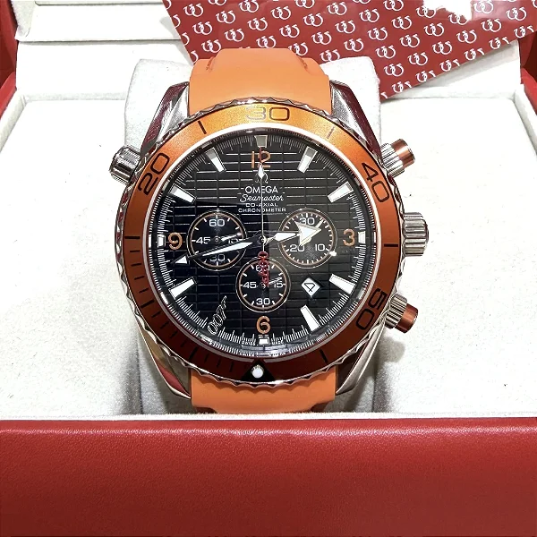 Relógio Omega Seamaster Planet Ocean Co-Axial 007 Edition