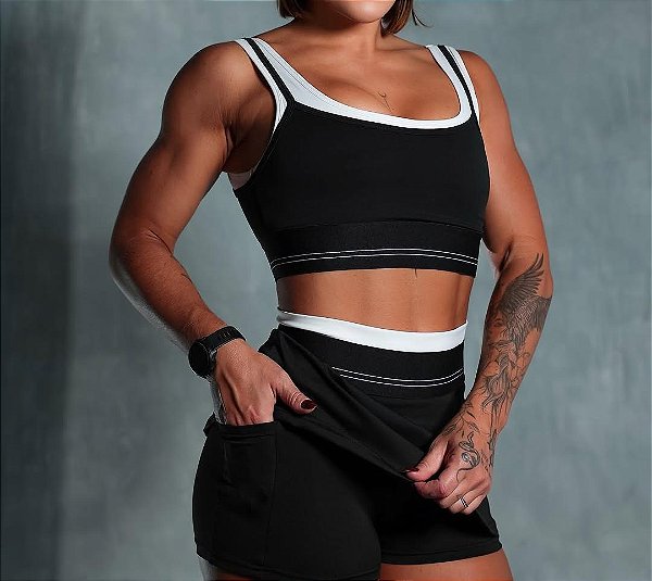 Conjunto Fitness Bicolor Top e Shorts Saia