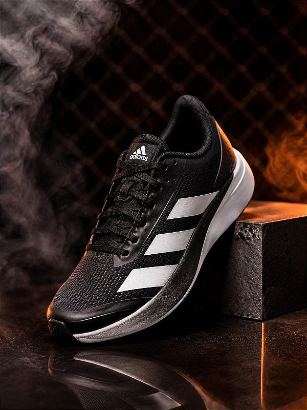 Tênis Adidas Adizero Primeira Linha