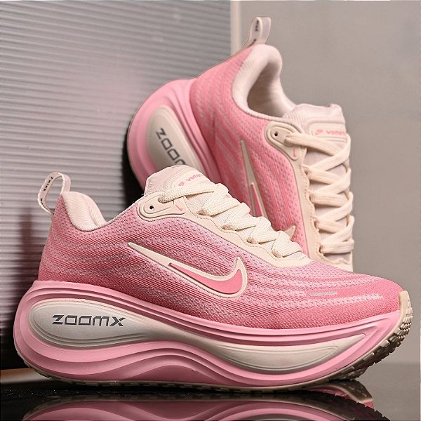 Tênis Nike Vomero ZoomX Feminino