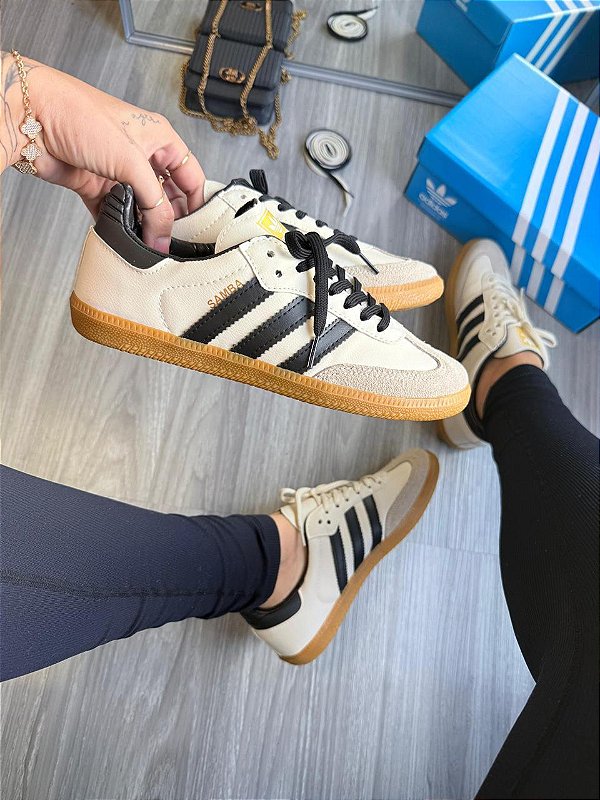 Tênis Adidas Samba Casual Clássico