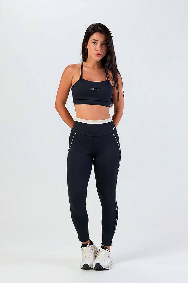 Legging com Bolso e Listra Poliamida Preto MC Fitness