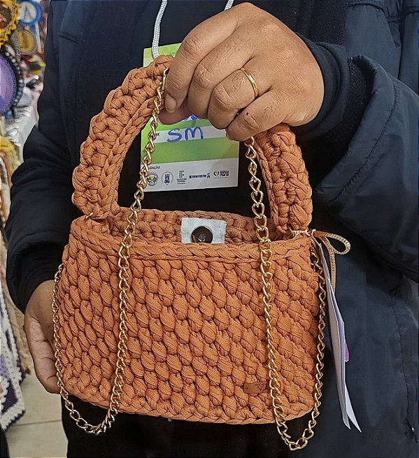 BOLSA DE CROCHÊ EM FIO DE MALHA PREMIUM ENCANTO