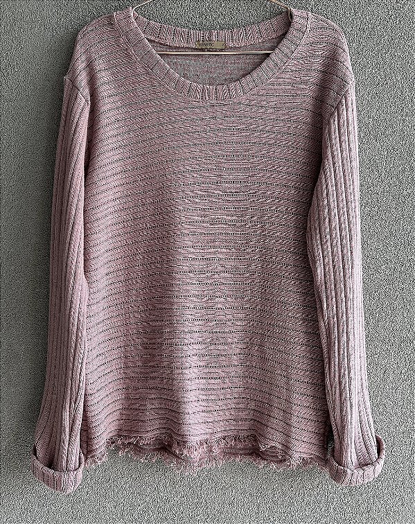 Blusa Tricot canelado de algodão barra com franja e manga longa