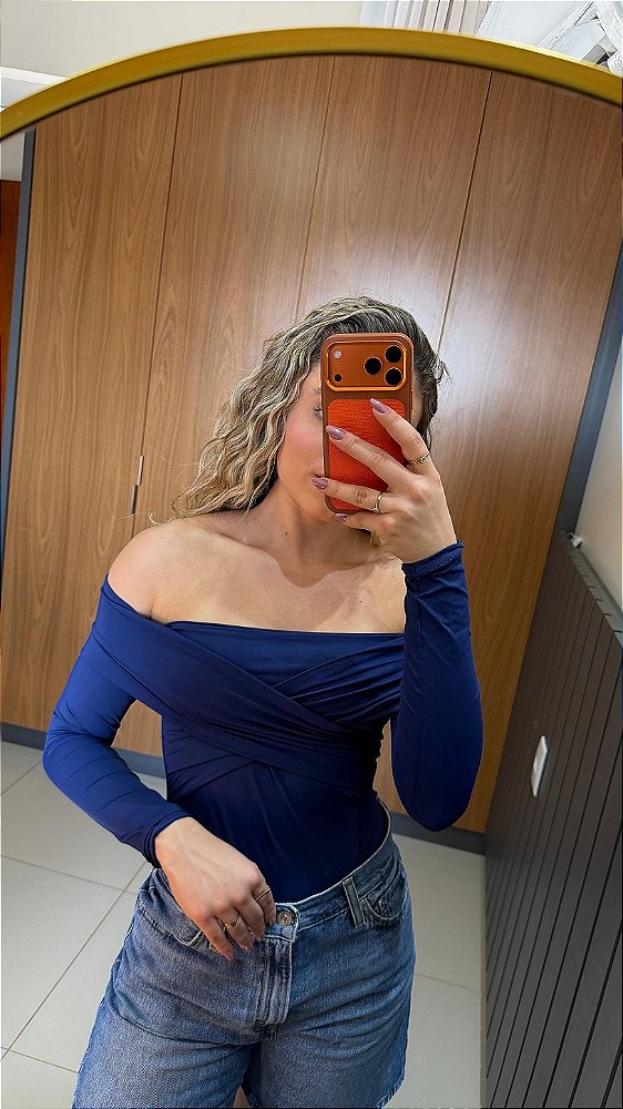 Body Atena