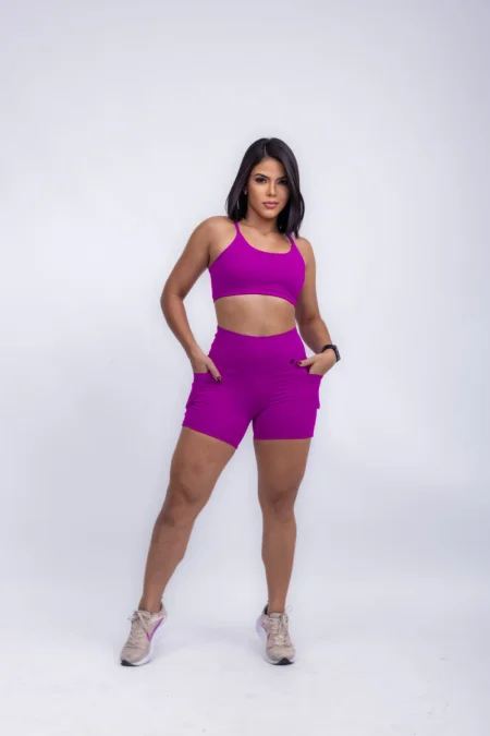 Short curto com Bolso Poliamida