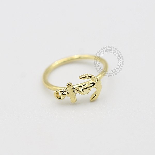 AR29 Argola Mini Âncora Torção Banho Ouro