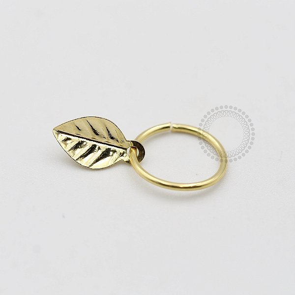 AR47 Argola Fina Pingente Folha Banho Ouro
