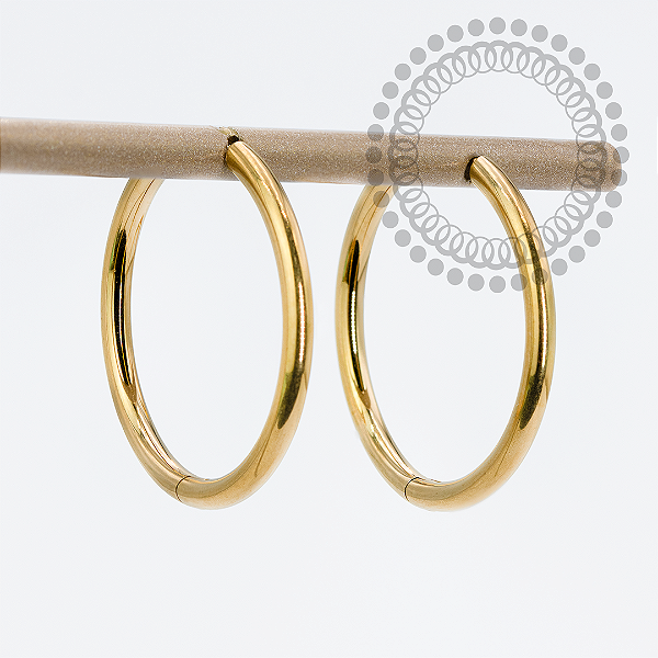 TN2085 Brinco Argola 40mm Titânio PVD Gold