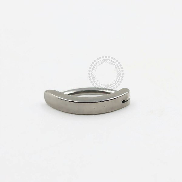 TN1005 Navel Belly Clicker Liso Titânio ASTM F136