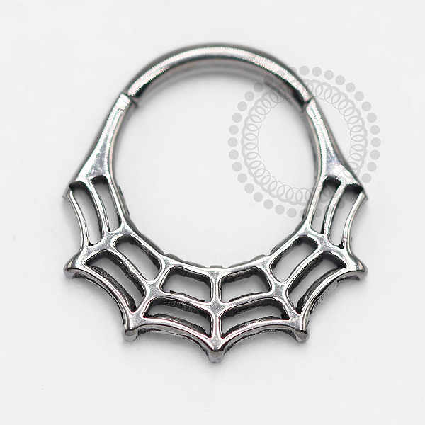 TN1369 Segmento 8mm Teia de Aranha Titânio ASTM F136