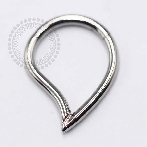 TN1397 Segmento Gota Vazada Titânio ASTM F-136