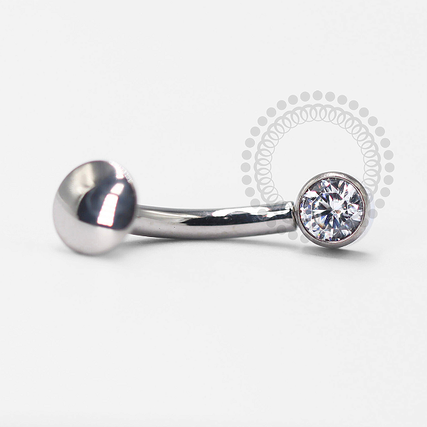 TN1448 Navel Floating CZ Frontal Push Pin Titânio ASTM F136