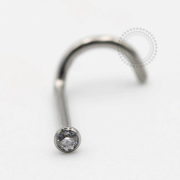 TN236 Nostril Zirconia Flat Titânio ASTM F136