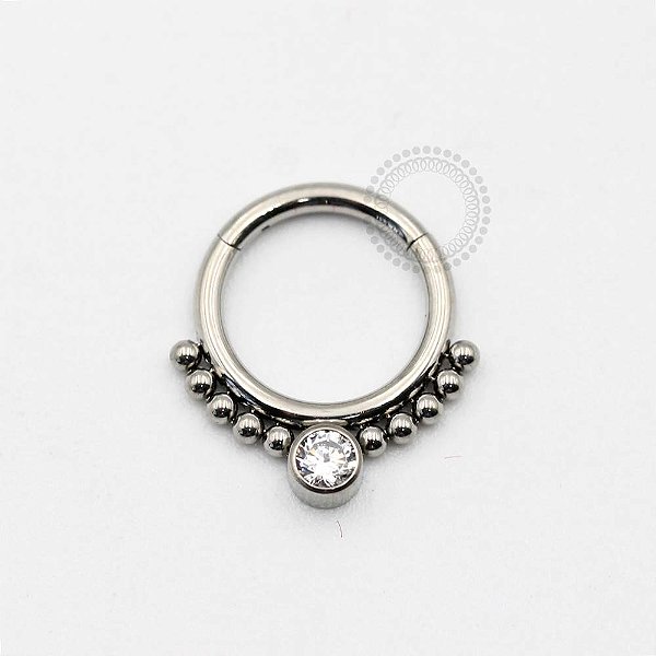 TN466 Segmento 8mm CZ Central Esferas Titânio ASTM F136