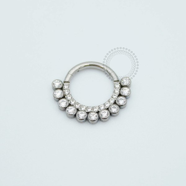 TN53 Segmento Frontal 8mm CZ Circulares Titânio ASTM F136