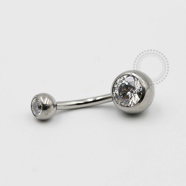 TN99 Navel Tradicional CZ Cristal Titânio ASTM F136