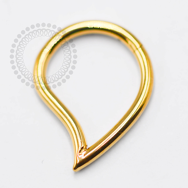 TN1398 Segmento 8mm Gota Inclinada Titânio PVD Gold