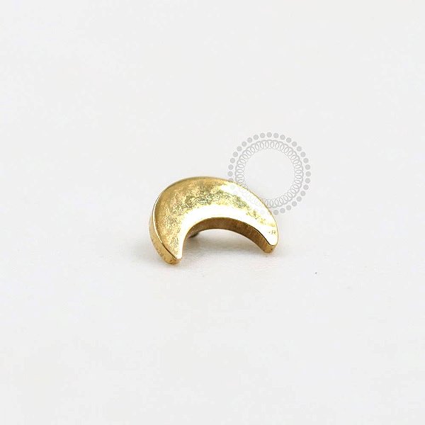 TN262 Topo Lua Lisa Titânio PVD Gold