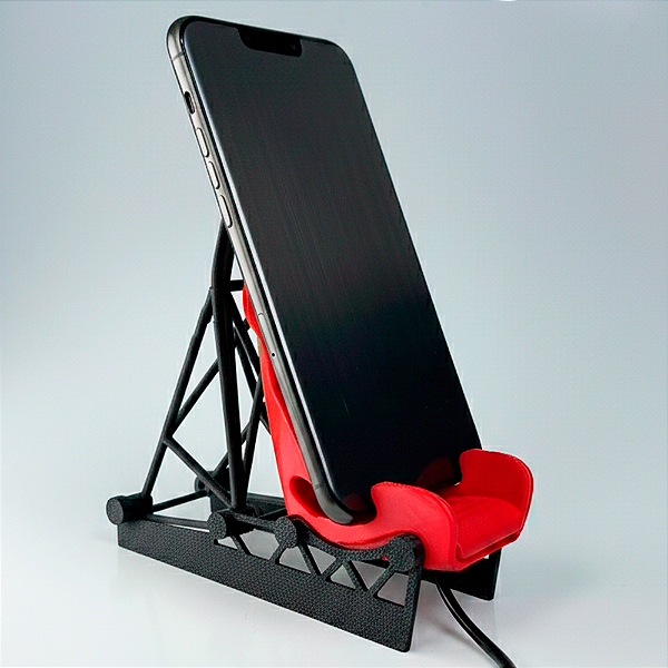 Suporte para celular com formato de banco de corrida e gaiola de proteção