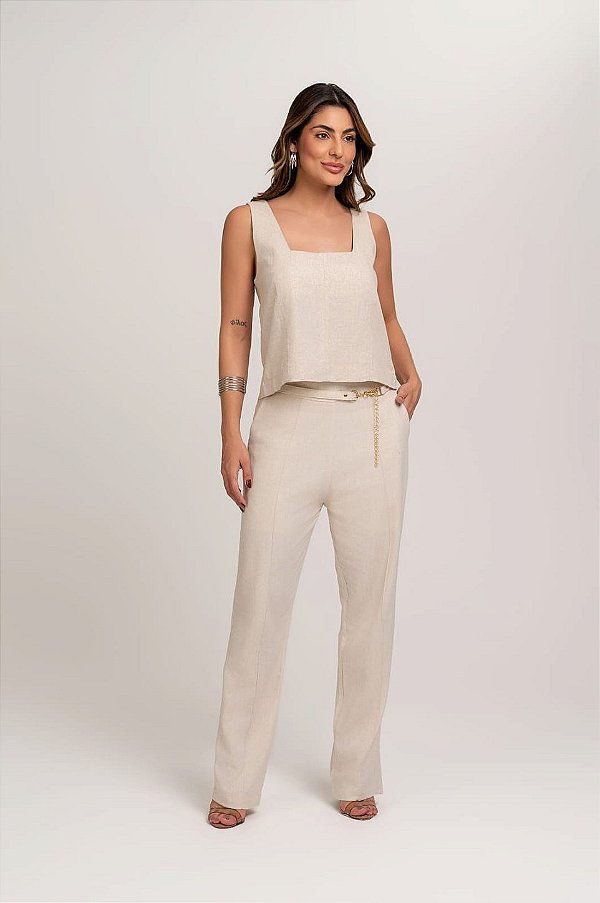 Blusa de linho com abeertura nas costas