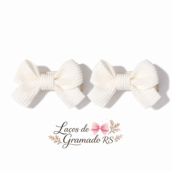 Laço Baby Branco Veludado Infantil | Mini Lacinho de Pontas