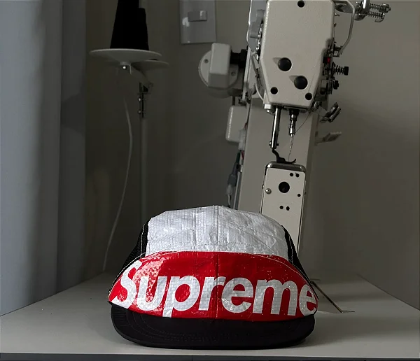 Boné Supreme Bag