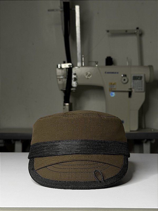 Boné MIlitar Marrom